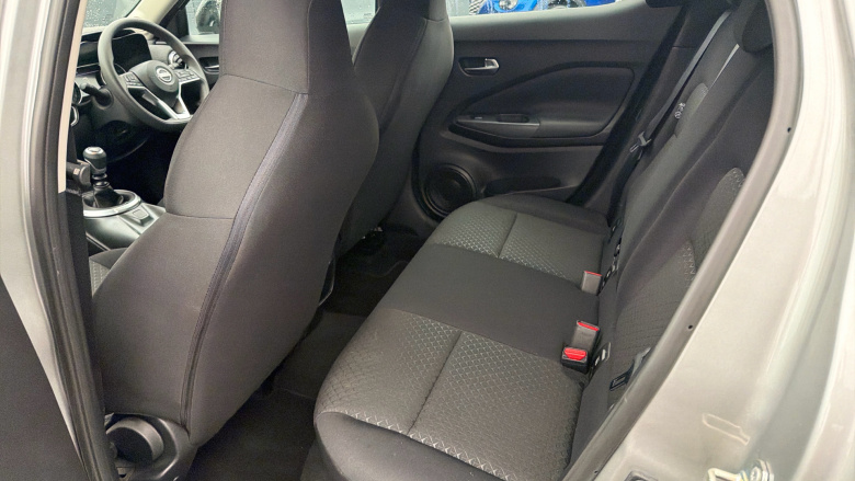 Nissan Juke 1.0 DiG-T Acenta Premium 5dr Petrol Hatchback